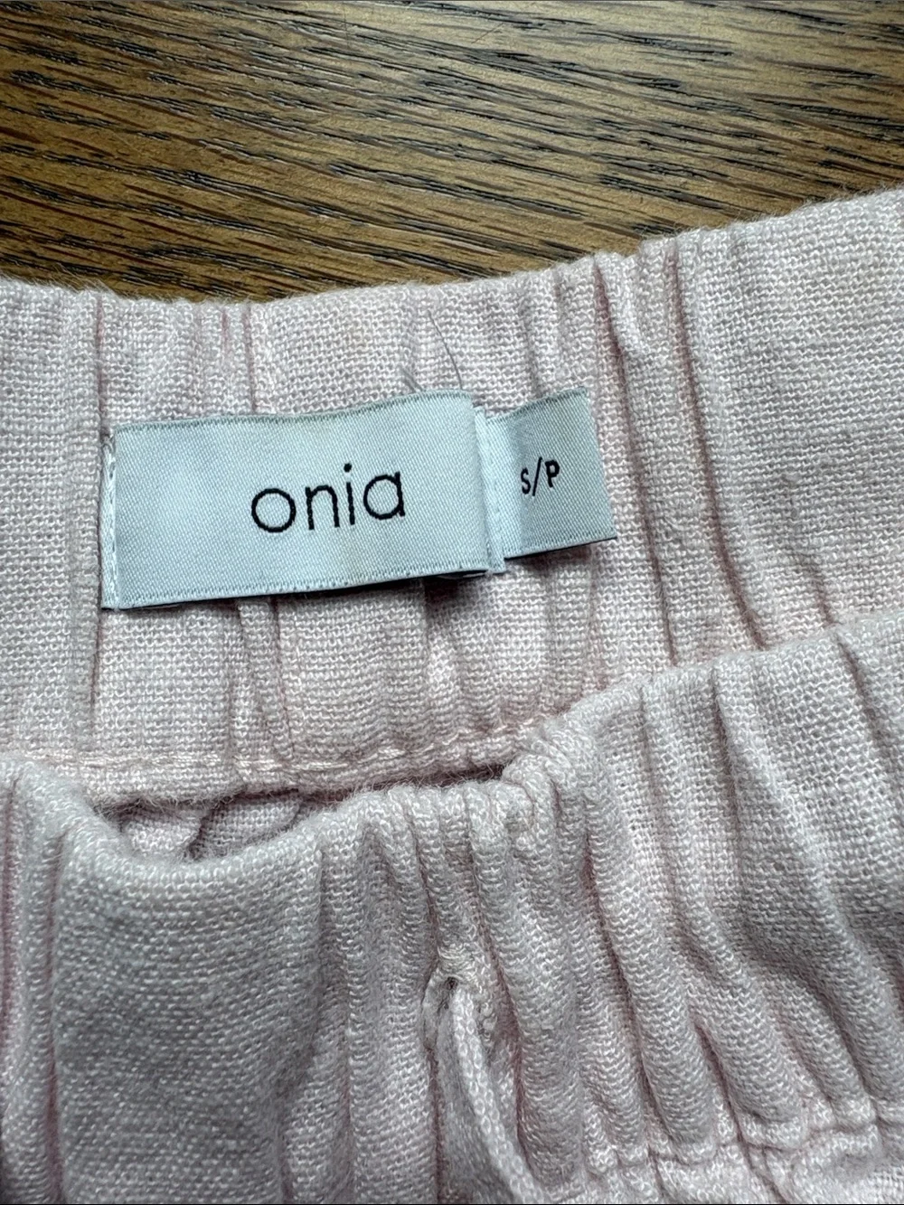 Men’s Onia Soft Blush Linen Drawstring Casual Shorts, Small